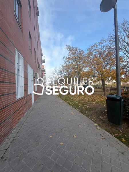 Foto 25b683df-2a75-45c9-9c3d-4a8d3dfcce7c. Affitto appartamento con riscaldamento in Numancia Madrid