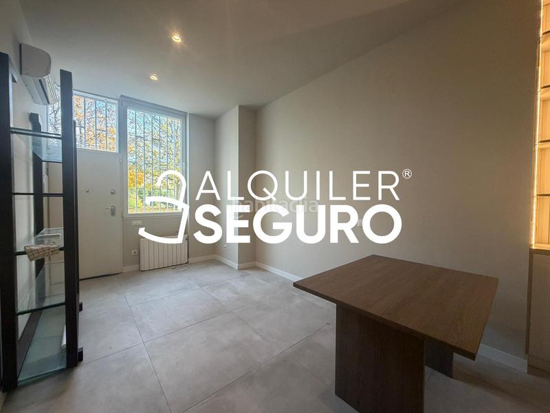 Foto 7cbe227f-5020-4b6b-aeb4-414e245325db. Affitto appartamento con riscaldamento in Numancia Madrid