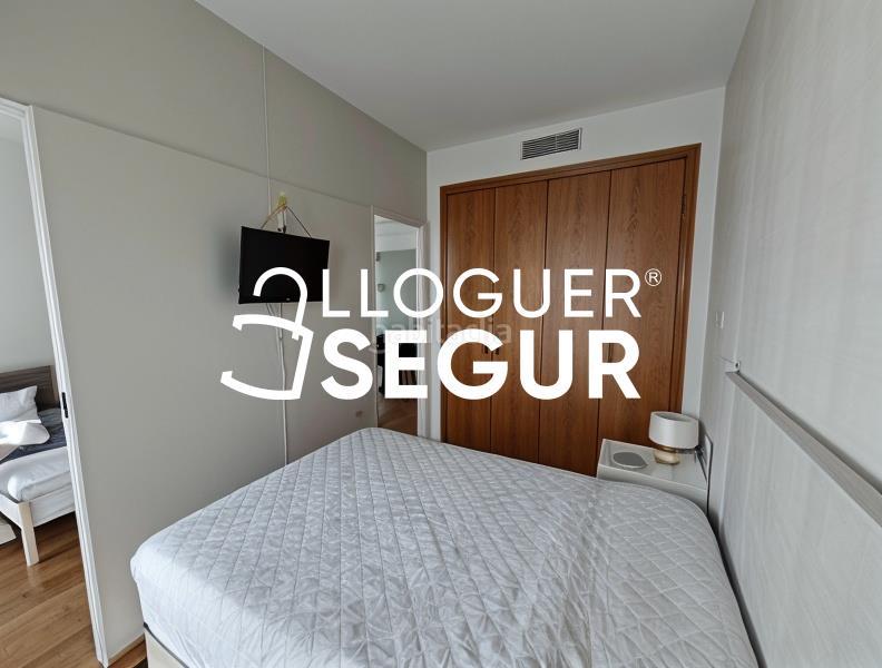 Foto f255051d-4886-43dd-bcbc-0d70533a9b2a. Affitto appartamento con riscaldamento in Segle XX Terrassa