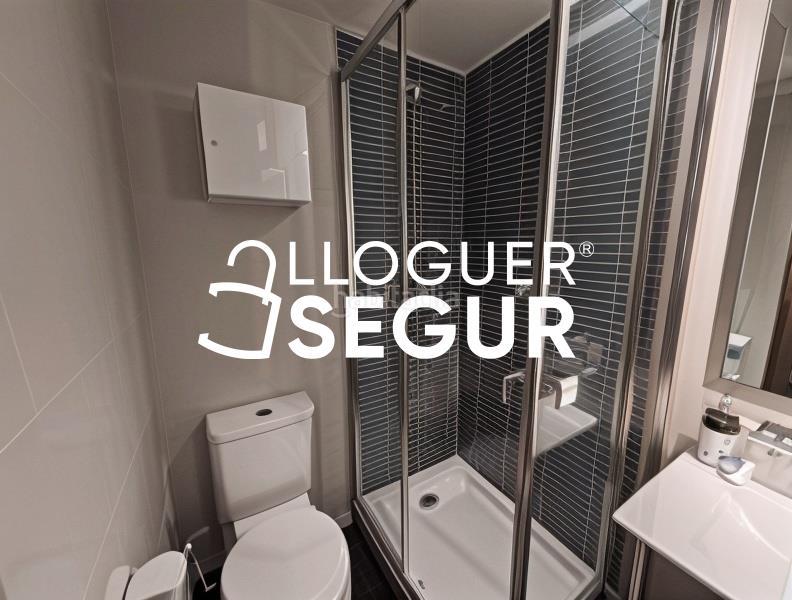 Foto 733f5044-7e5a-43e8-966a-b6b91345d047. Location appartement avec chauffage dans Segle XX Terrassa