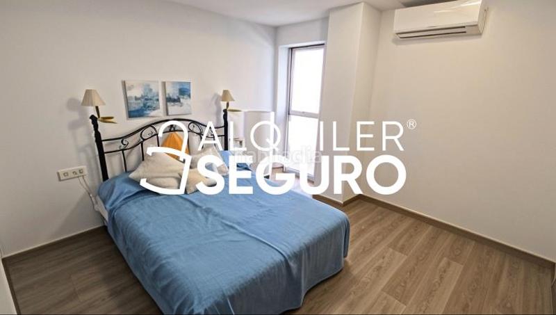 Foto 04dfc58c-9fad-49fd-be21-dffc865ac0a5. Miete etagenwohnung in Parque Atlántico- San Matías Sevilla