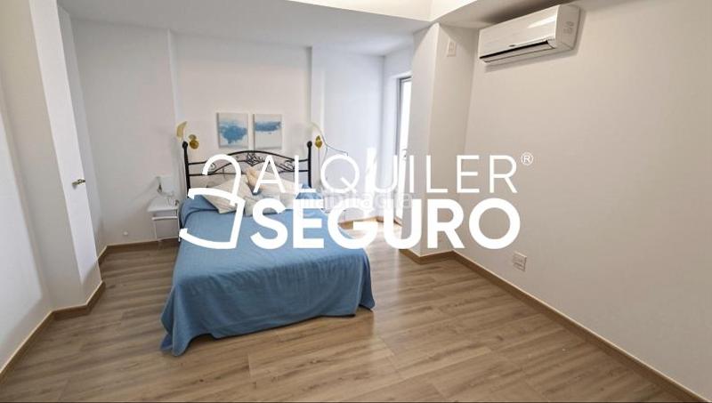 Foto 1ef72e4d-b340-4ef2-8ff0-c0b64a1bfcc1. Miete etagenwohnung in Parque Atlántico- San Matías Sevilla