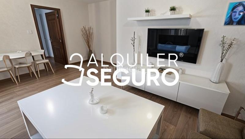 Foto d8b90adf-88c2-4091-88f5-01bb6cbd44f1. Miete etagenwohnung in Parque Atlántico- San Matías Sevilla