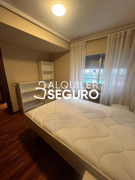 Foto 9554cbde-8284-446e-95cc-1feb8b0fbbe0. Miete etagenwohnung mit heizung in Ventas Madrid