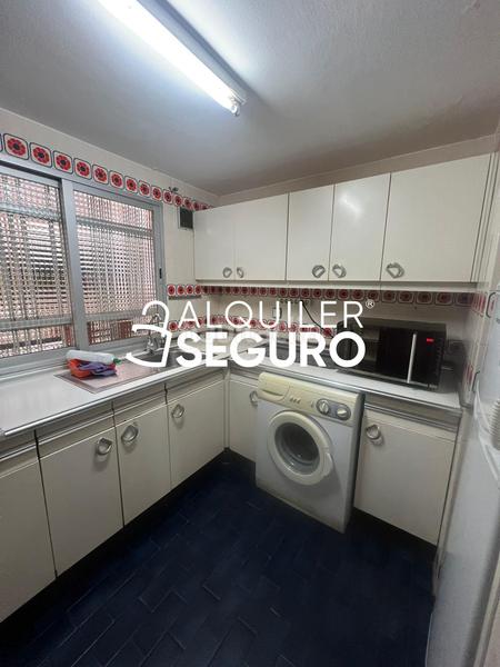Foto cb78b60e-ba68-4dab-93e3-4ca5e8b70567. Miete etagenwohnung mit heizung in Ventas Madrid