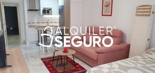 Studio à Marcelino Camacho