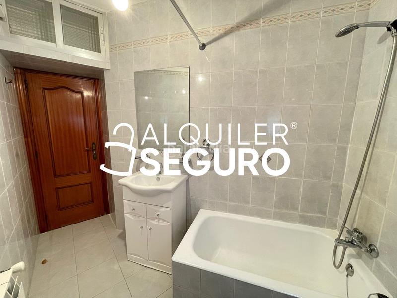 Foto 4f1e099f-d988-4804-bb9b-dd8edf88f01b. Location appartement avec chauffage dans San Isidro Madrid