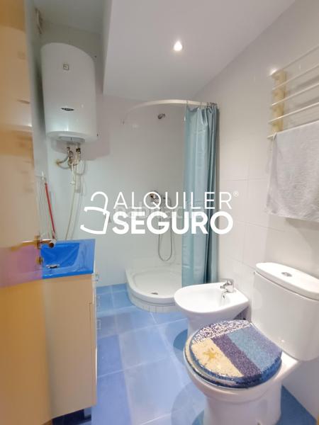 Foto 10d42dd5-2e7b-4e54-b6fe-005a9264ea54. Miete etagenwohnung mit heizung in Los Ángeles Madrid