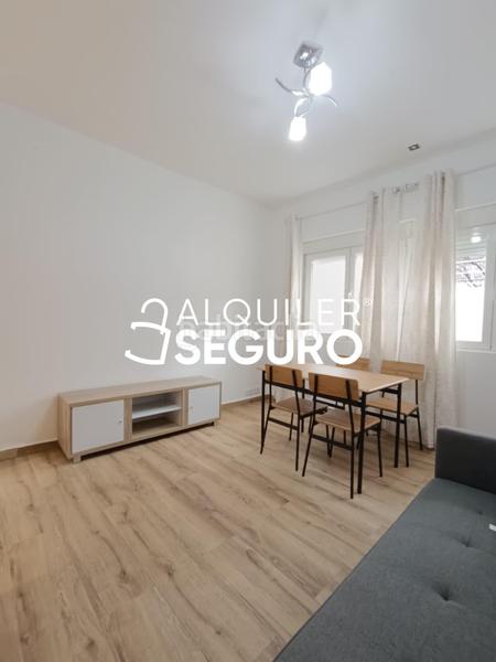 Foto 89131ac3-db3a-4e37-aecd-789067066aef. Miete etagenwohnung mit heizung in Los Ángeles Madrid