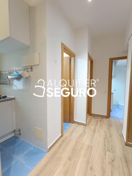 Foto e3e3f547-c972-462f-816a-9c453391bc5f. Miete etagenwohnung mit heizung in Los Ángeles Madrid