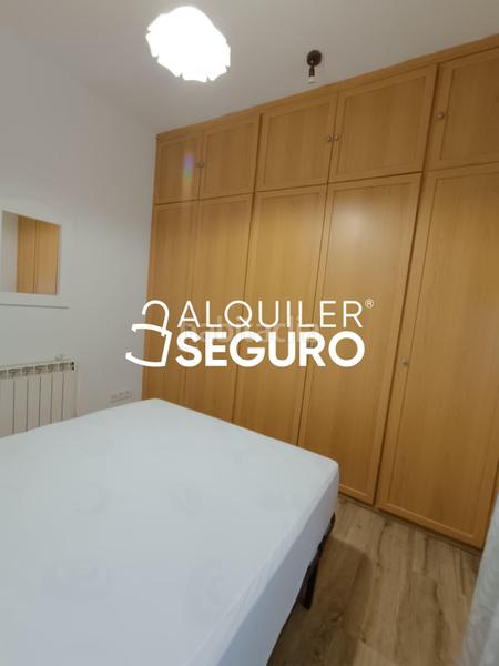 Foto f6ca80d2-da6d-435b-96e6-4e82fded553a. Miete etagenwohnung mit heizung in Los Ángeles Madrid