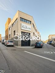 Lloguer Local Comercial  Calle de los perales. Local de los perales san sebastian de los reyes
