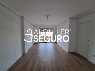 Miete Etagenwohnung  De abrantes. Piso av. de abrantes  madrid