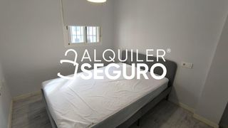 Rent Flat  Doctor fedriani. Piso av. doctor fedriani sevilla