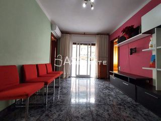 Flat  Calle de l'abedul. Piso de labedul lhospitalet de llobregat