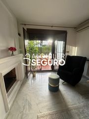 Rent Chalet  Del sol. Chalet av. del sol la zubia