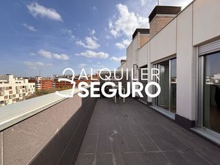 Rent Penthouse  Del teniente coronel noreña. Ático c del teniente coronel noreña madrid