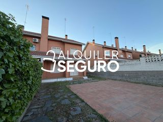 Miete Chalet  Jovellanos. Chalet c jovellanos rivasvaciamadrid