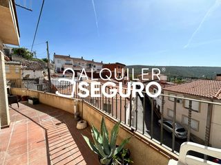 Rent Flat  La flor. Piso c la flor perales de tajuña