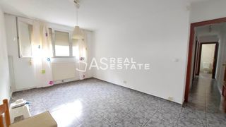 Etagenwohnung  Avenida de la mediterrània. Piso de la mediterrània badia del vallès