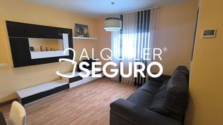 Miete Etagenwohnung  Avenida doctor fedriani. Piso c avenida doctor fedriani sevilla