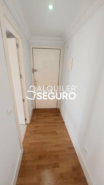 Foto 46d655d0-6c16-4602-a3a4-5acff988473c. Alquiler ático  c sofía en Rosas - Musas Madrid