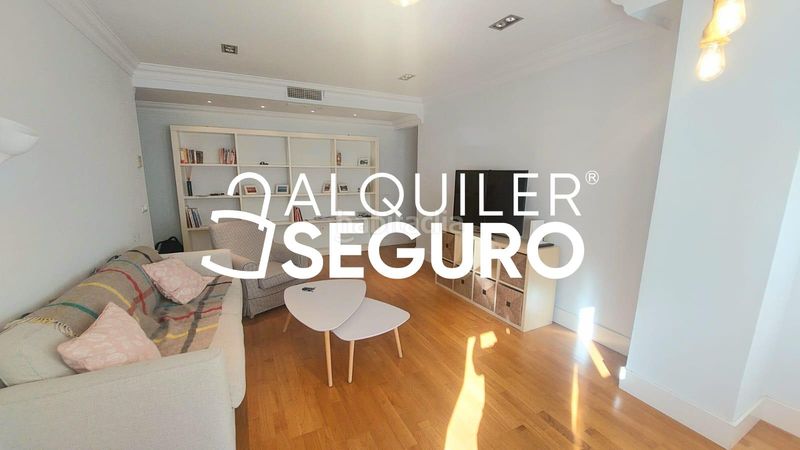 Foto 5a488e7f-1267-465d-9663-a48f4c892c78. Alquiler ático  c sofía en Rosas - Musas Madrid