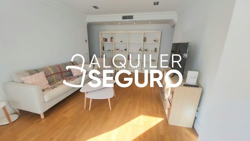 Foto d88ef2d7-b789-4254-a63f-2cc7e40876ad. Alquiler ático  c sofía en Rosas - Musas Madrid