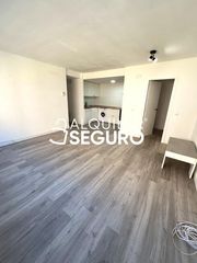 Location Appartement  Benelux. Piso c benelux valdemoro