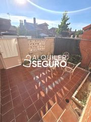 Rent Chalet  Fuente de arriba. Chalet c fuente de arriba meco