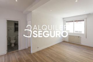 Miete Etagenwohnung  De bravo murillo. Piso c de bravo murillo madrid