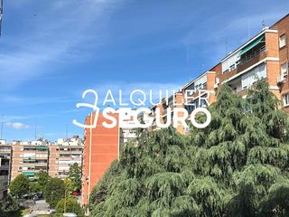 Location Appartement  Monegros. Piso c monegros  leganés
