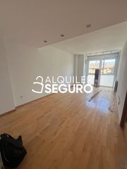 Lloguer Pis  Arzobispo cos. Piso c arzobispo cos madrid