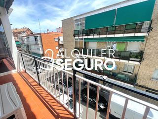 Alquiler Piso  De antonio ponz. Piso c de antonio ponz madrid