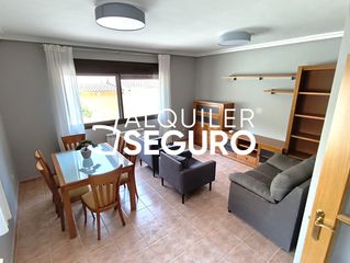Miete Chalet  Castaños de la villa. Chalet c castaños de la villa la adrada