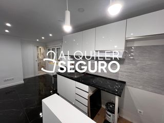 Affitto Appartamento  De clara del rey. Piso c de clara del rey madrid
