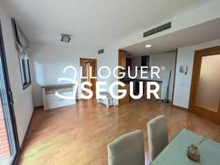 Rent Flat  Riera sant cugat. Piso av. riera sant cugat montcada i reixac