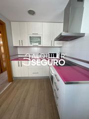 Location Appartement  Navarro ledesma. Piso c navarro ledesma málaga