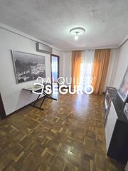 Rent Flat  Plaza de toros. Piso av. plaza de toros alcalá de henares