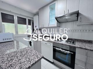 Rent Flat  Carrión de los condes. Piso c carrión de los condes madrid
