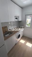 Location Appartement  Barzola. Piso av. barzola sevilla