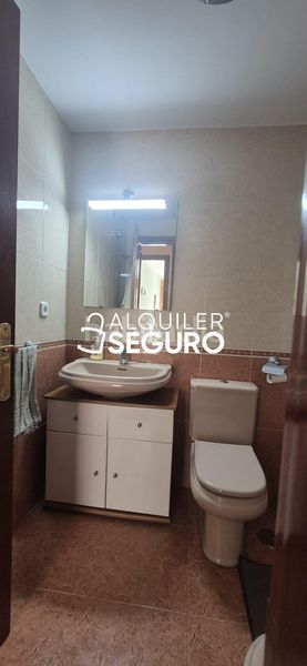 Foto 02f1c2cd-1d26-41b2-be93-dca529b846d4. Miete loft mit heizung in Las Campas Oviedo