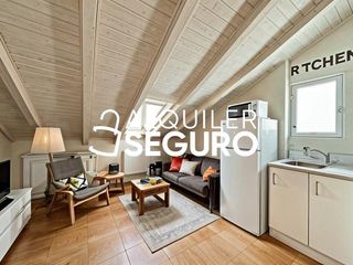 Lloguer Estudi  Nápoles. Estudio c nápoles madrid
