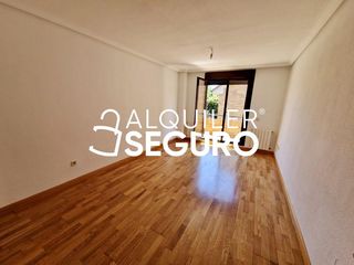 Rent Flat  Codorniz. Piso c codorniz sevilla la nueva