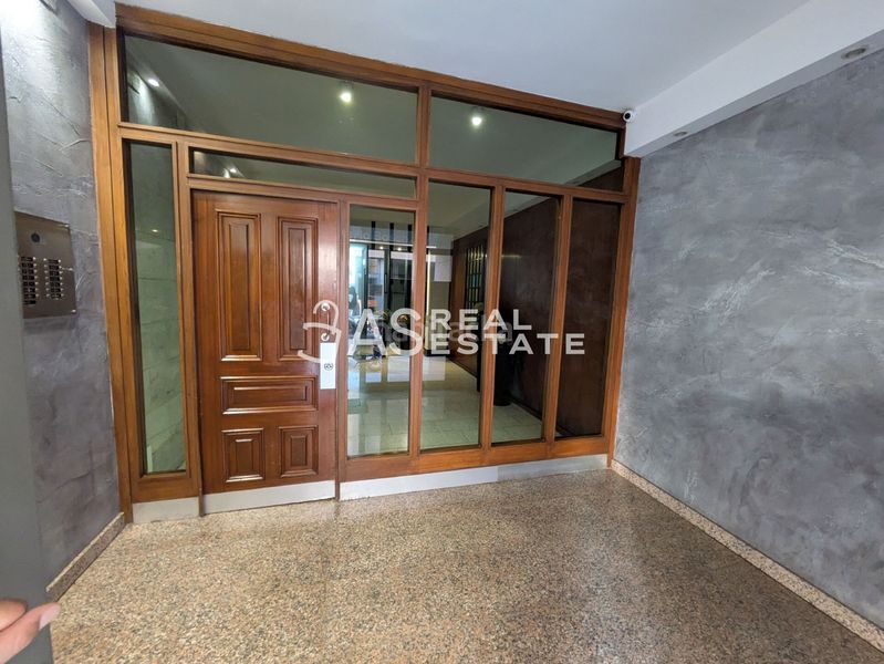Foto a076260d-6489-47f7-a11b-e5870d9efeee. Pis a Cementiri Vell Terrassa