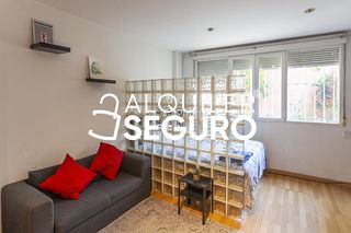 Rent Studio  De alberto alcocer. Estudio av. de alberto alcocer madrid