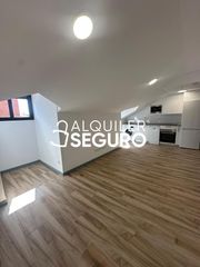 Affitto Attico  Paz. Ático c paz fuenlabrada