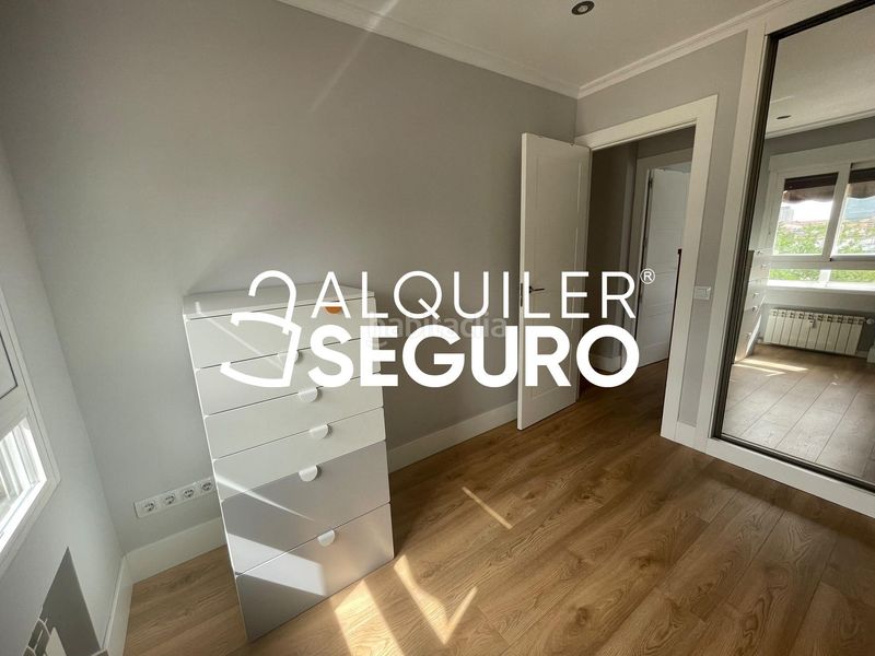 Foto 0b52be3d-1e24-40d4-9e33-425f9cf4cf97. Miete etagenwohnung mit heizung parking pool in Castilla Madrid