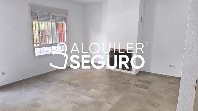 Foto c56b3016-2f85-4ffd-9f5d-b37858d8a4fa. Alquiler chalet  c maestro francisco rodríguez rodríguez en Bormujos