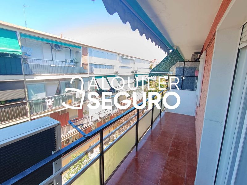 Foto 4d5692e9-0213-49f2-ad21-b87056727d77. Rent flat with heating in Centro Getafe